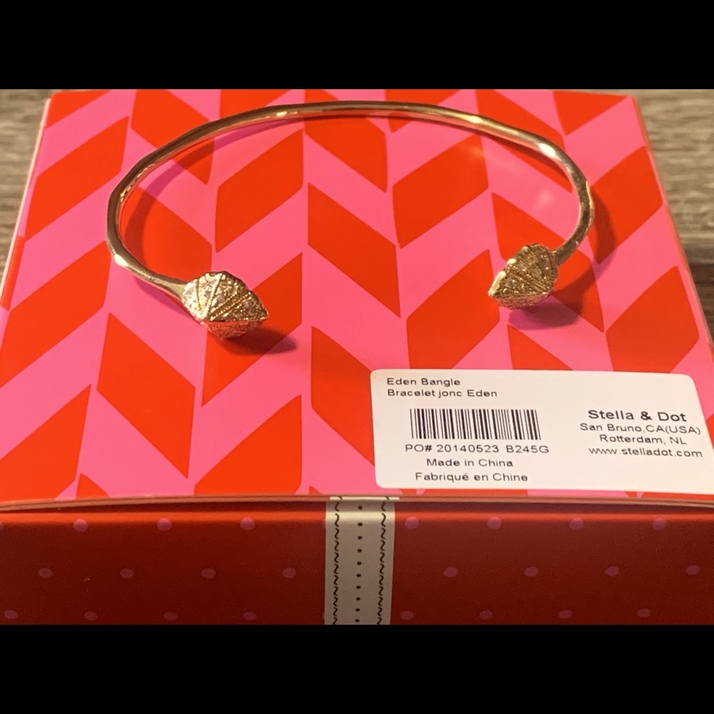 Stella & Dot Eden Bangle